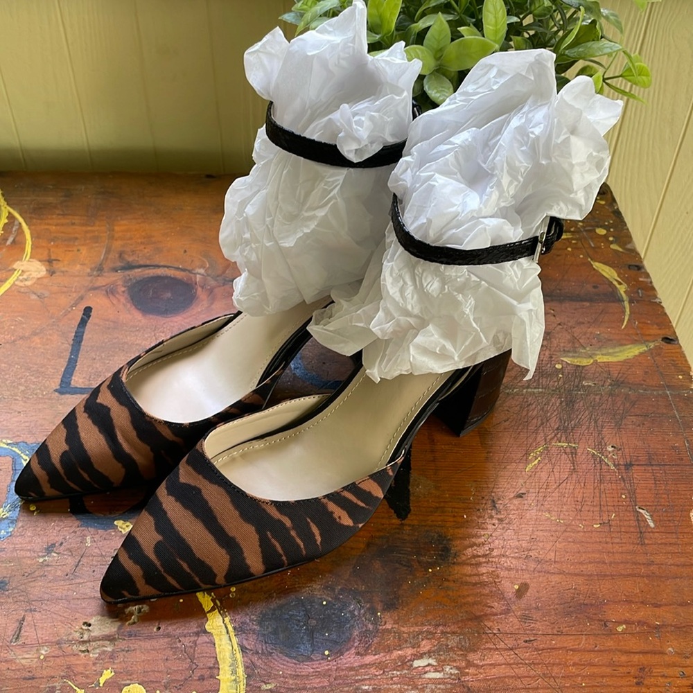 Marc Fisher Raie Block-Heel Pump